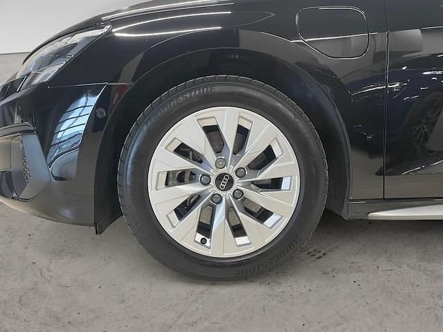 Begagnad Audi A3 Sportback e-tron Proline 204 HK (150 kW) 2023 Brilliantsvart Halvkombi