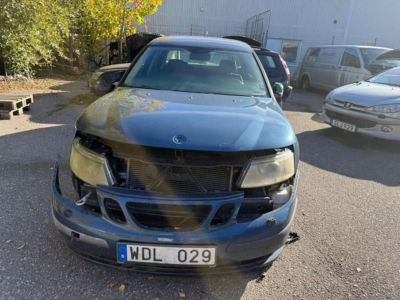 Blå Begagnad 2006 Saab 9-3 Linear Kombi | 10 000 kr (Bra pris) - Bild 1/4