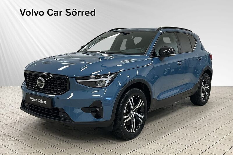 Begagnad 2023 Volvo XC40 SUV | 379 900 kr (Marknadspris) - Bild 1/3