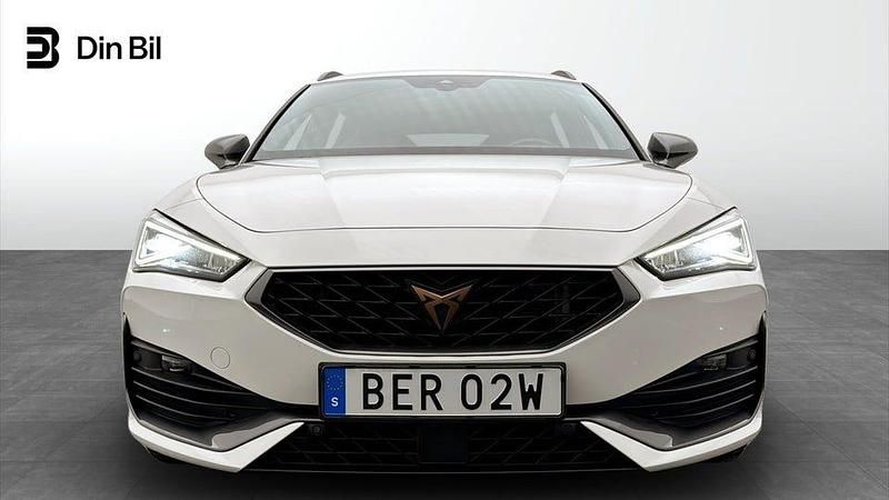 Begagnad Cupra Leon VZ1 150 HK (110 kW) 2024 Candy white Kombi