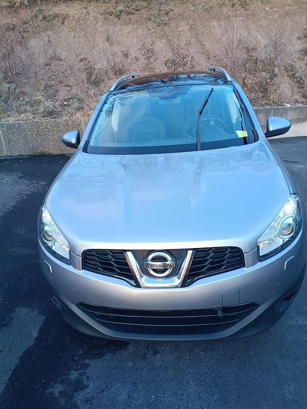 Begagnad Nissan Qashqai +2 141 HK (103 kW) 2012 SUV