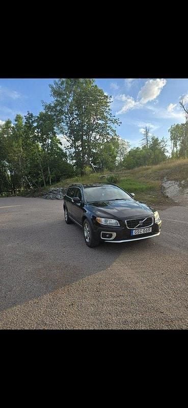 Svart Begagnad 2008 Volvo XC70 Summum SUV | 95 500 kr (Marknadspris) - Bild 1/4