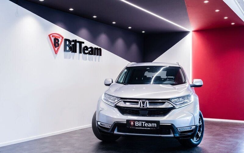 Silver Begagnad 2018 Honda CR-V Lifestyle SUV | 249 900 kr (Marknadspris) - Bild 1/4