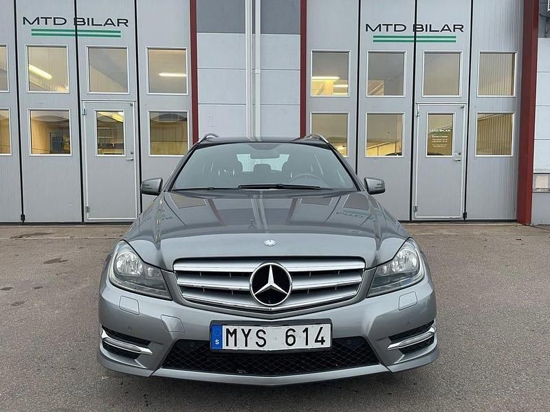 Begagnad Mercedes C220 AMG 170 HK (125 kW) 2012 Silver Kombi