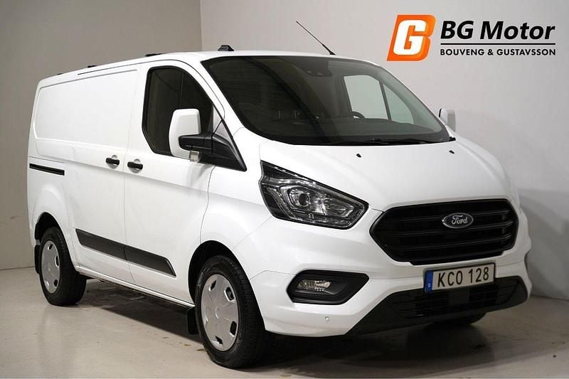 Vit Begagnad 2023 Ford Transit Custom Van | 329 500 kr (Marknadspris) - Bild 1/3