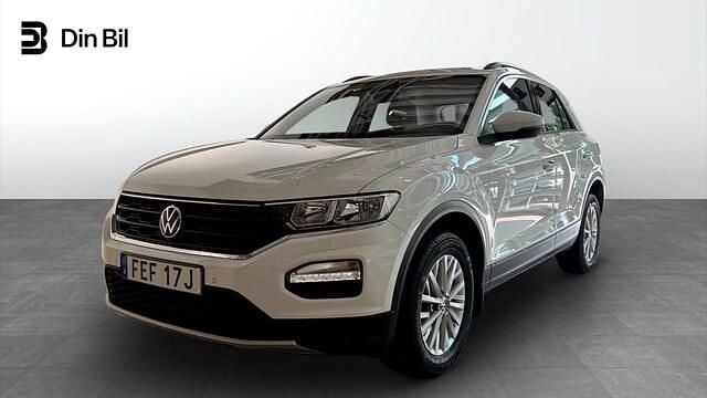 Vit Begagnad 2021 VW T-Roc Style SUV | 199 900 kr (Marknadspris) - Bild 1/4