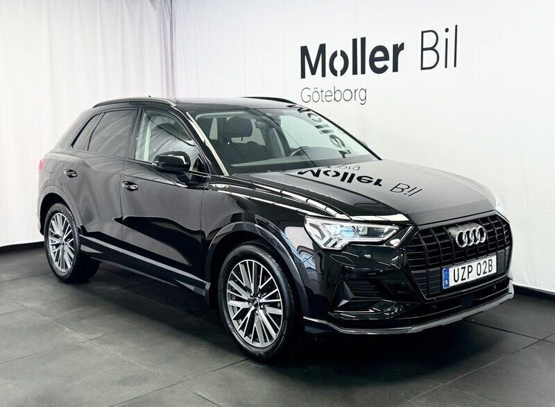 Mytsvart metallic Begagnad 2022 Audi Q3 Advanced Plus SUV | 324 900 kr (Marknadspris) - Bild 1/4