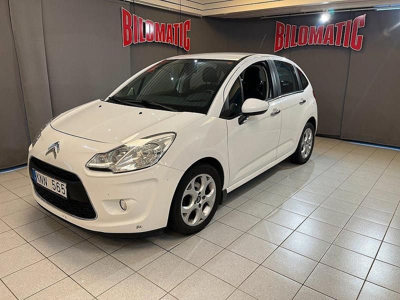 Vit Begagnad 2012 Citroën C3 Halvkombi | 49 900 kr (Marknadspris) - Bild 1/4