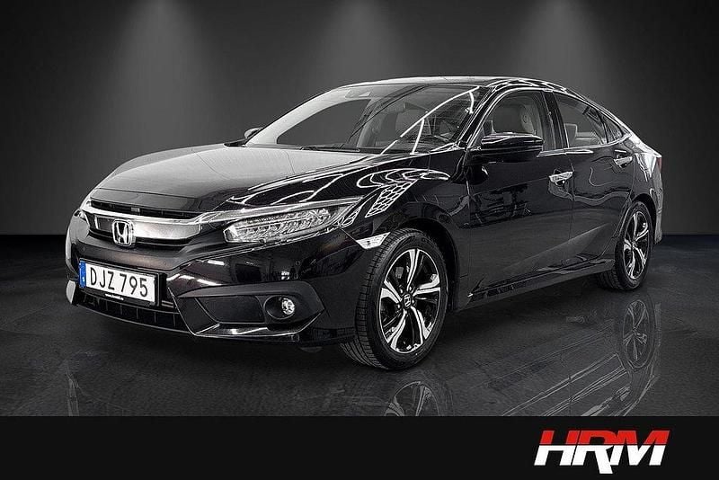 Svart Begagnad 2017 Honda Civic Executive Halvkombi | 169 900 kr (Superpris) - Bild 1/4