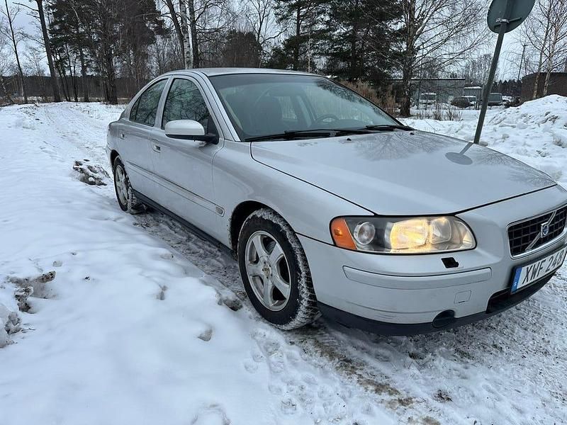 Begagnad Volvo S60 140 HK (102 kW) 2006 Sedan