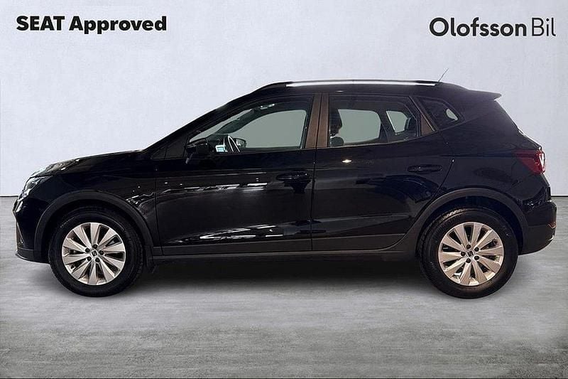 Svart Begagnad 2022 Seat Arona SUV | 199 900 kr (Marknadspris) - Bild 1/4