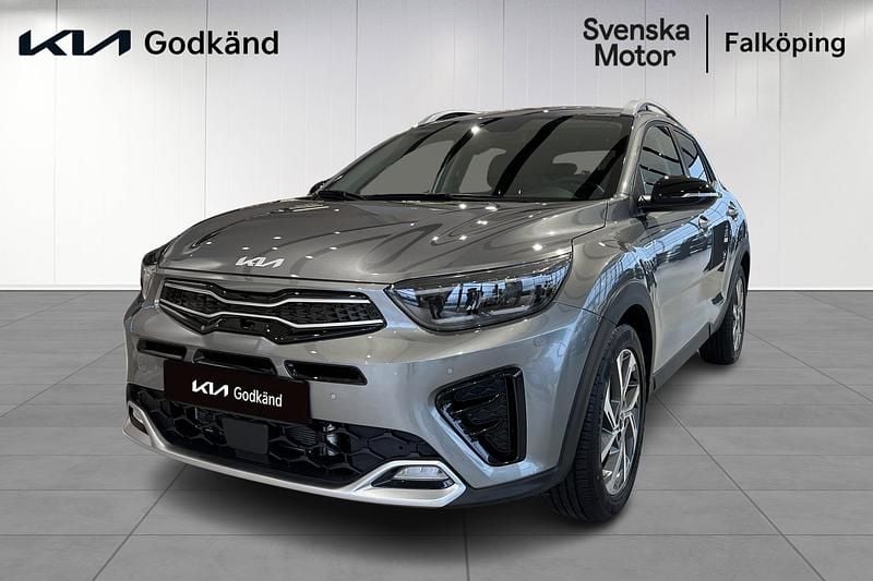 Grå Begagnad 2024 Kia Stonic GT-Line SUV | 289 200 kr (Lite dyr) - Bild 1/4