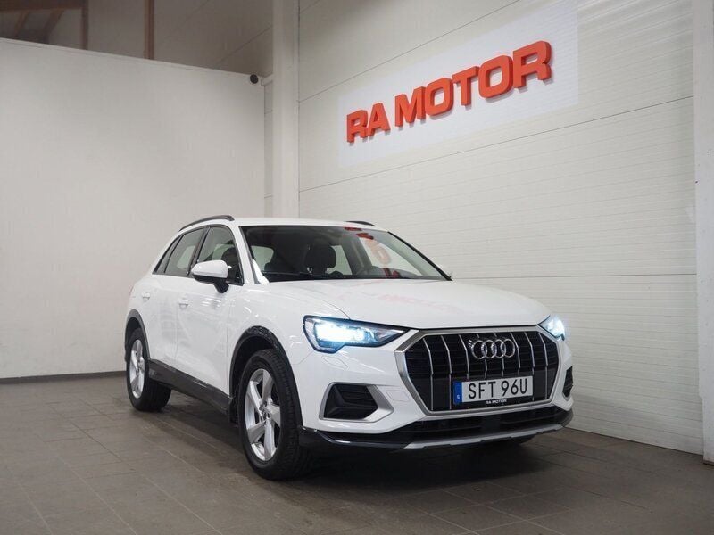 Vit Begagnad 2019 Audi Q3 Advanced Plus SUV | 249 900 kr (Marknadspris) - Bild 1/2