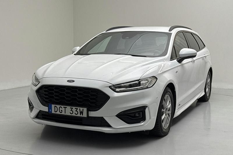 Vit Begagnad 2022 Ford Mondeo ST-Line Sedan | 254 800 kr - Bild 1/4