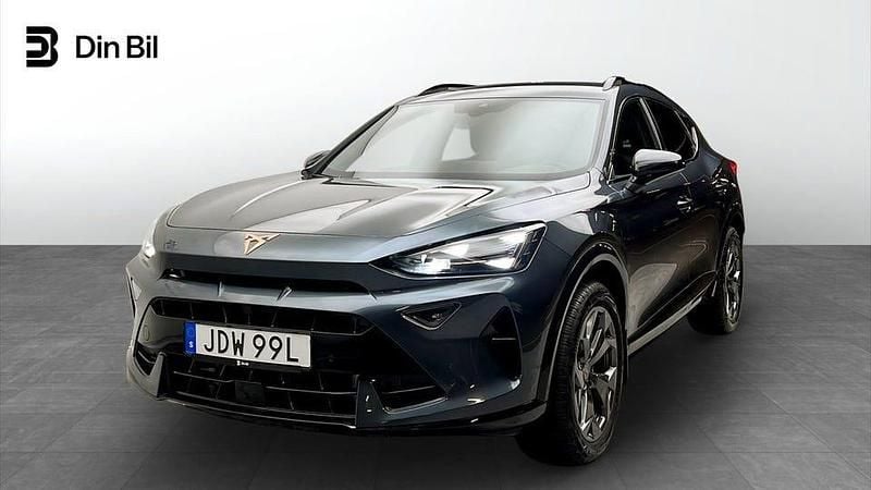 Mörkgrå Begagnad 2024 Cupra Formentor SUV | 329 900 kr (Marknadspris) - Bild 1/4