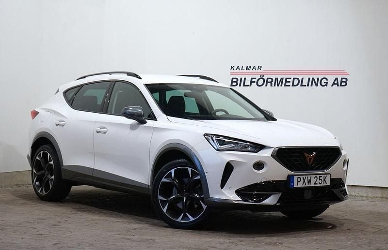 Vit Begagnad 2022 Cupra Formentor SUV | 259 500 kr (Marknadspris) - Bild 1/4