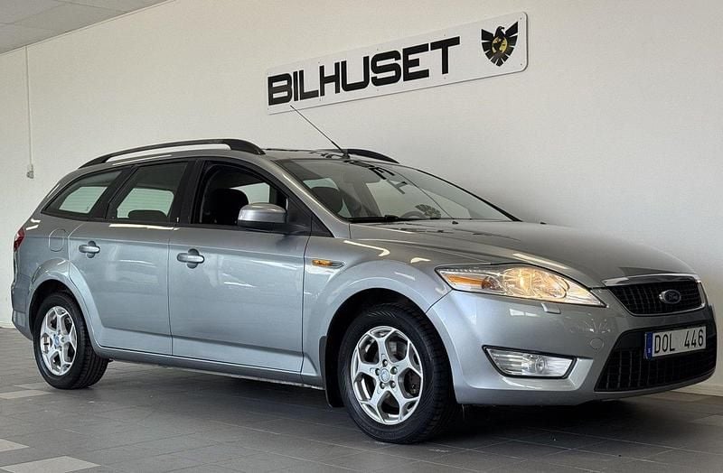 Grå Begagnad 2009 Ford Mondeo Trend Kombi | 54 900 kr - Bild 1/4