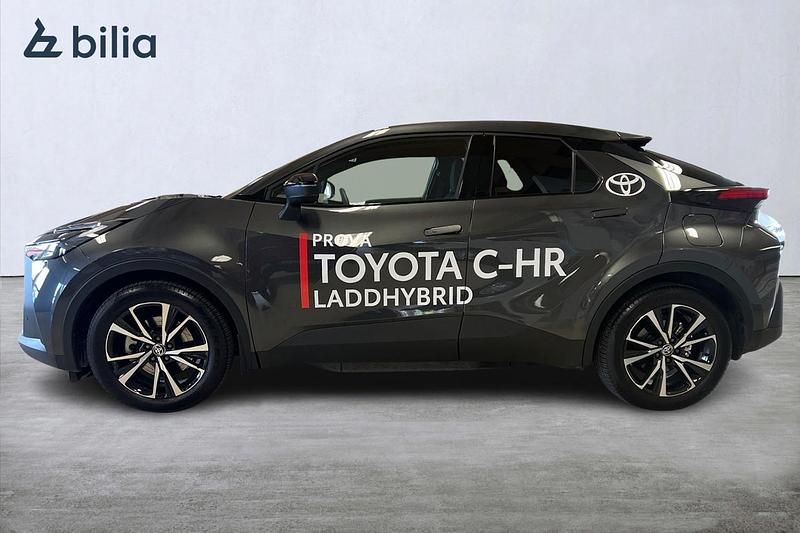 Begagnad Toyota C-HR Style 226 HK (166 kW) 2024 Mörkgrå SUV