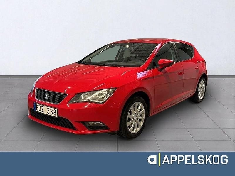 Röd Begagnad 2013 Seat Leon Style Kombi | 88 900 kr (Marknadspris) - Bild 1/4