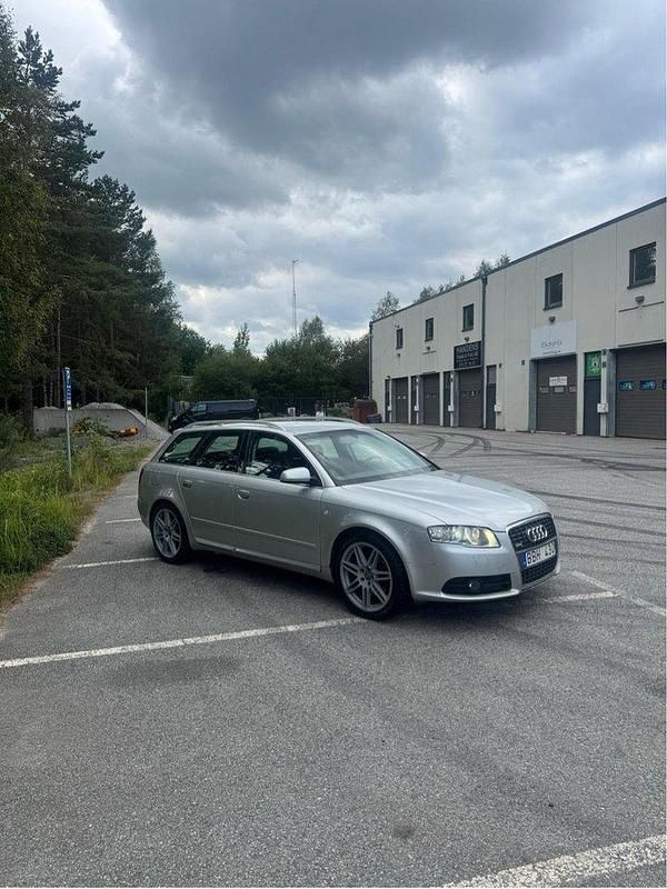 Silver Begagnad 2007 Audi A4 S-Line Kombi | 34 900 kr (Bra pris) - Bild 1/4