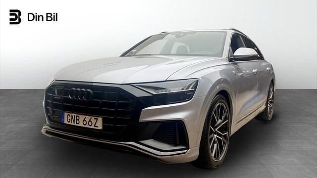 Begagnad Audi Q8 S-Line 344 HK (253 kW) 2021 Florettsilver metallic SUV
