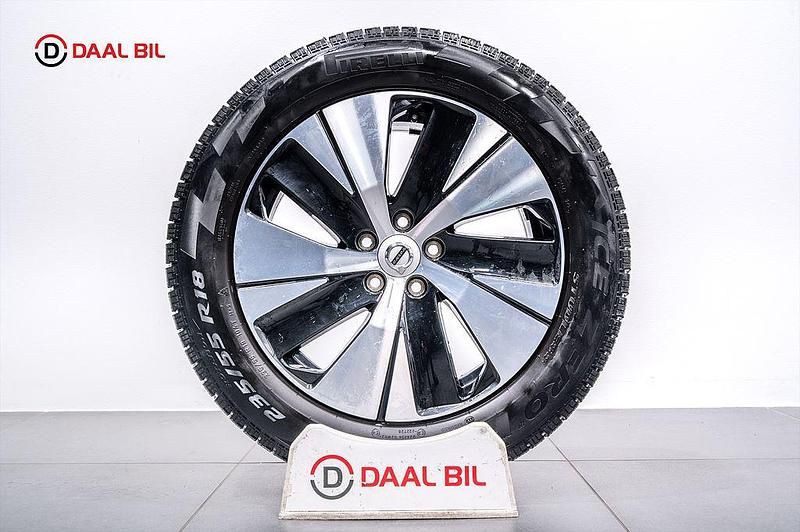 Begagnad Volvo XC40 R-Design 262 HK (192 kW) 2020 Vit SUV