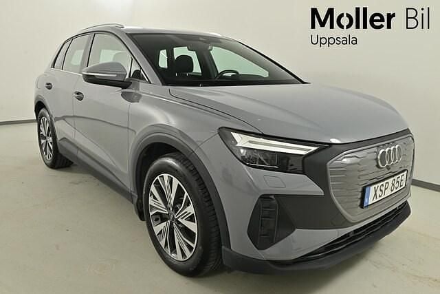 Kiselgrå Begagnad 2023 Audi Q4 e-tron Proline SUV | 349 900 kr (Bra pris) - Bild 1/4
