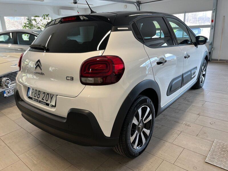 Begagnad Citroën C3 Shine 111 HK (81 kW) 2024 Vit Halvkombi