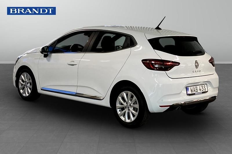Begagnad Renault Clio V Intens 91 HK (66 kW) 2023 Vit Halvkombi