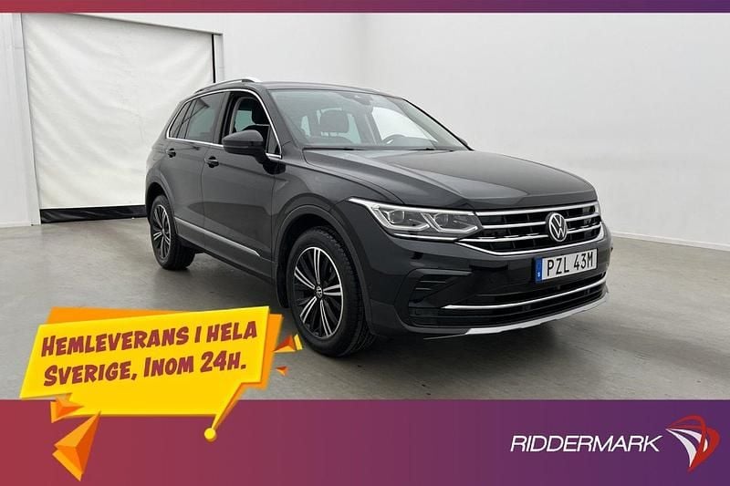 Svart Begagnad 2021 VW Tiguan Elegance SUV | 294 800 kr (Marknadspris) - Bild 1/3