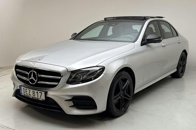 Begagnad Mercedes E220 AMG 194 HK (142 kW) 2017 Silver Sedan