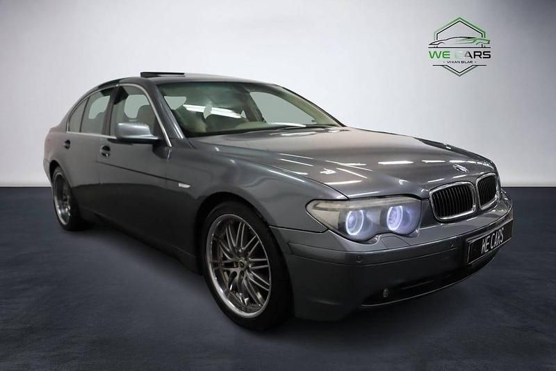 Begagnad BMW 730 218 HK (160 kW) 2005 Grå Sedan