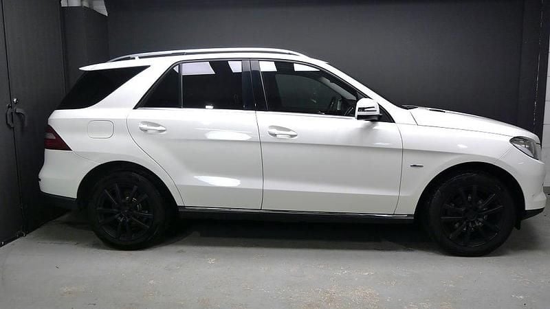 Begagnad Mercedes ML350 AMG line 258 HK (189 kW) 2012 Vit SUV
