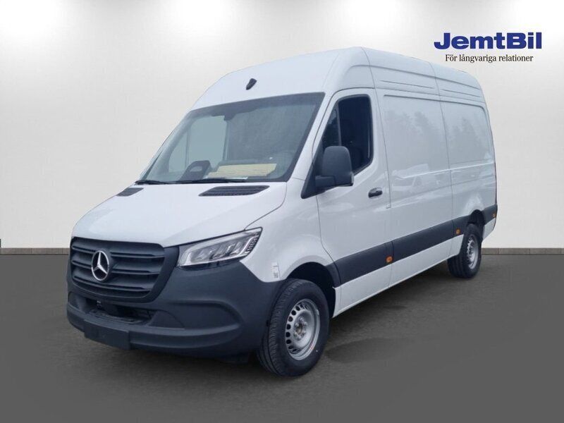 Vit Ny 2025 Mercedes Sprinter Van | 636 250 kr (Superpris) - Bild 1/4