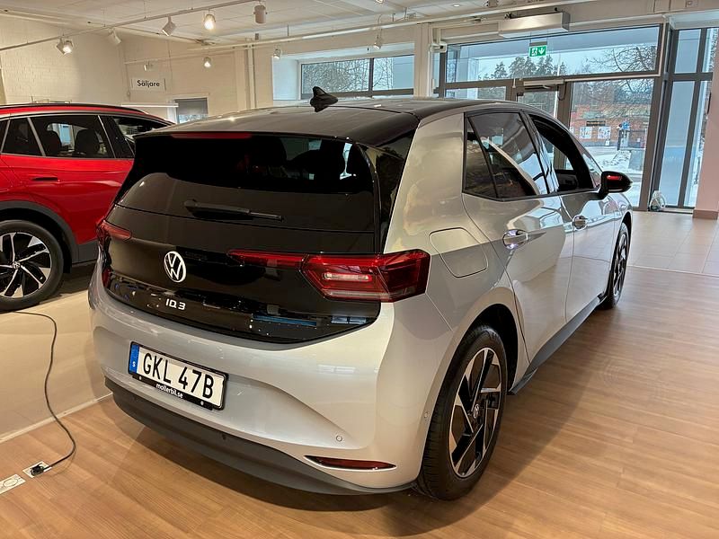 Ny VW ID.3 Pro Performance 239 kW (326 HK) 2026 Silver Halvkombi