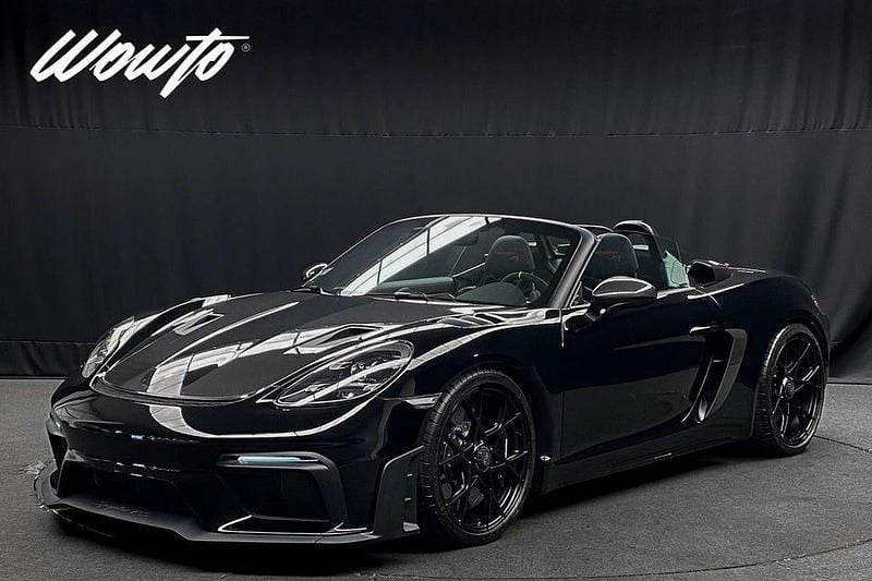 Begagnad Porsche 718 Spyder 501 HK (368 kW) 2024 Svart Cab