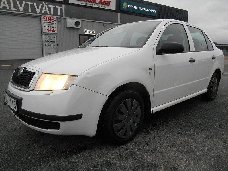Skoda fabia sedan