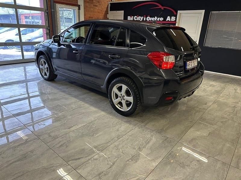 Begagnad Subaru XV 147 HK (108 kW) 2012 Mörkgrå SUV