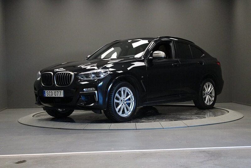 Svart Begagnad 2018 BMW X4 M Sport SUV | 419 000 kr (Bra pris) - Bild 1/4