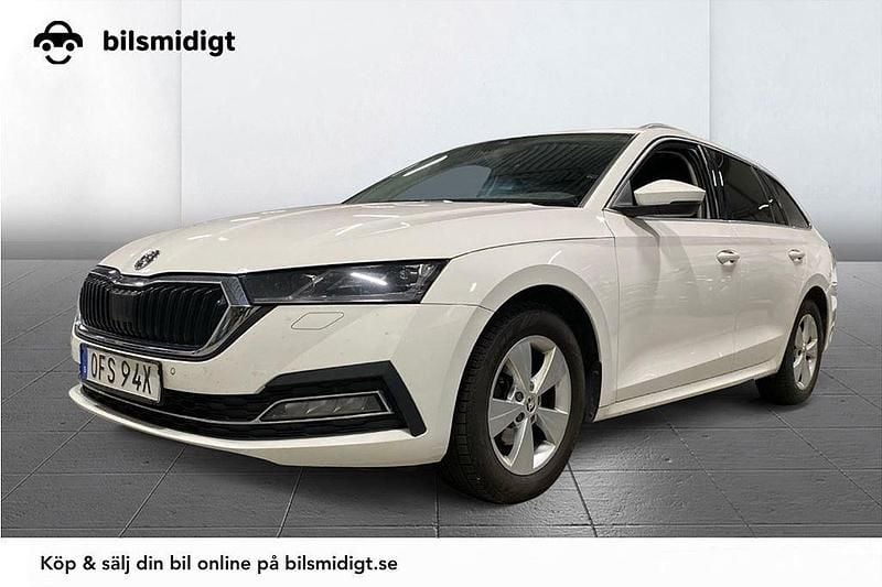 Vit Begagnad 2021 Skoda Octavia Style Kombi | 199 800 kr (Lite dyr) - Bild 1/3