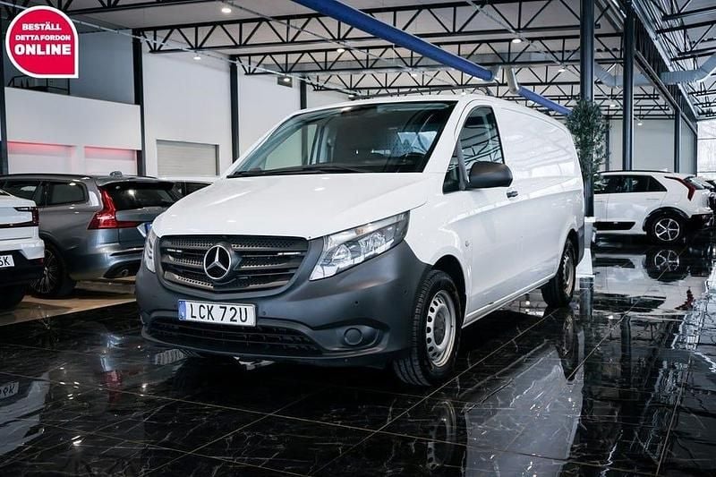 Vit Begagnad 2020 Mercedes Vito Van | 209 500 kr (Bra pris) - Bild 1/4
