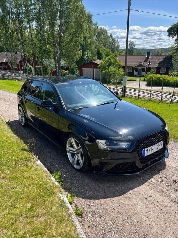 Svart Begagnad 2013 Audi A4 Kombi | 94 000 kr (Marknadspris) - Bild 1/4