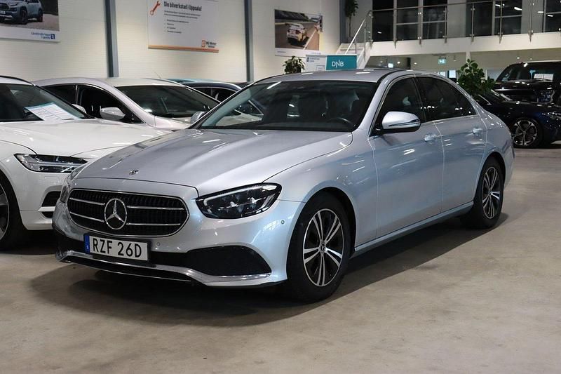 Silver Begagnad 2020 Mercedes E220 Avantgarde Sedan | 349 900 kr (Marknadspris) - Bild 1/4