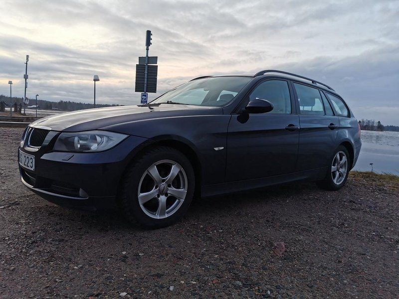 Bmw 318 2007