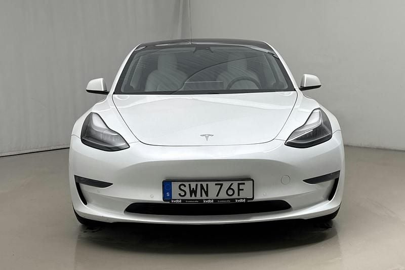 Begagnad Tesla Model 3 Performance 461 kW (627 HK) 2021 Vit Sedan