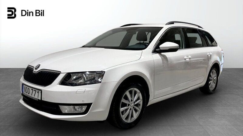 Vit Begagnad 2016 Skoda Octavia Comfort Kombi | 119 900 kr (Marknadspris) - Bild 1/4