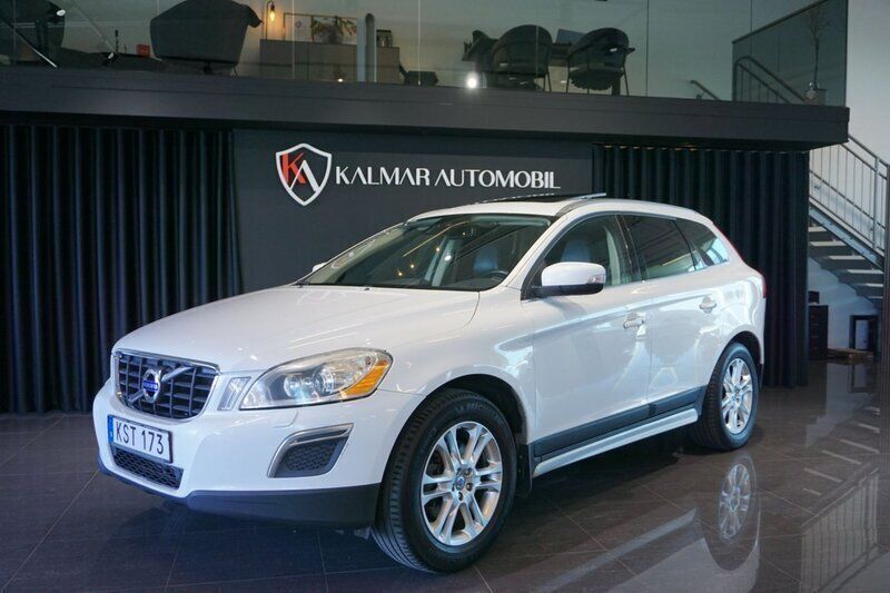 Vit Begagnad 2010 Volvo XC60 Summum SUV | 119 000 kr (Marknadspris) - Bild 1/4