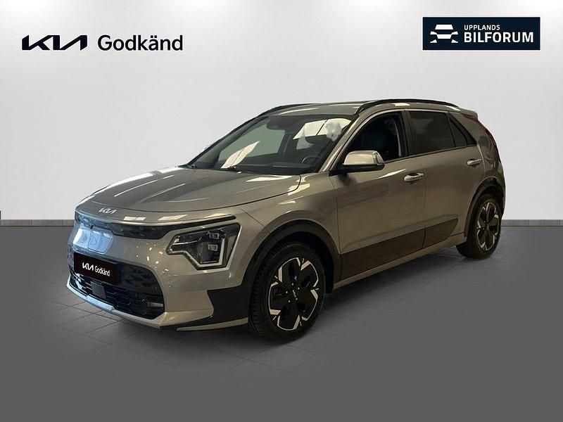 Grå Begagnad 2022 Kia e-Niro Advance SUV | 339 000 kr (Dyr) - Bild 1/4