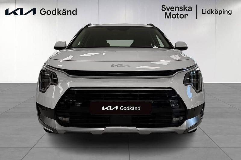 Ny Kia Niro Advance 185 HK (136 kW) 2025 Vit SUV