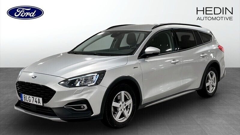 Grå (grey) Begagnad 2021 Ford Focus Active Kombi | 189 900 kr (Marknadspris) - Bild 1/4